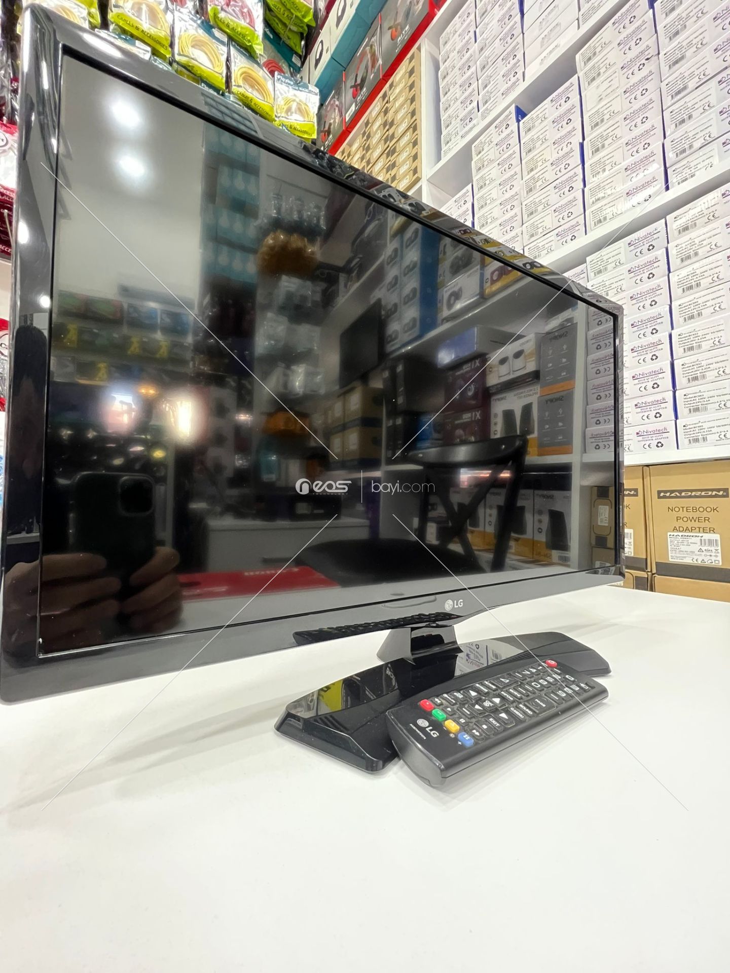 LG 24'' Televiyon+Monitör Kumandalı Orjinal  Kozmetik Durumu %100 Durumda