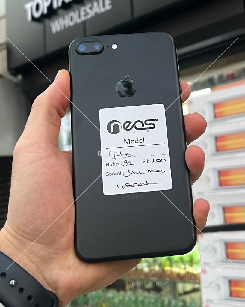 7PLUS 32GB Kozmetik Durumu %100 Temiz Durumda PİL:100