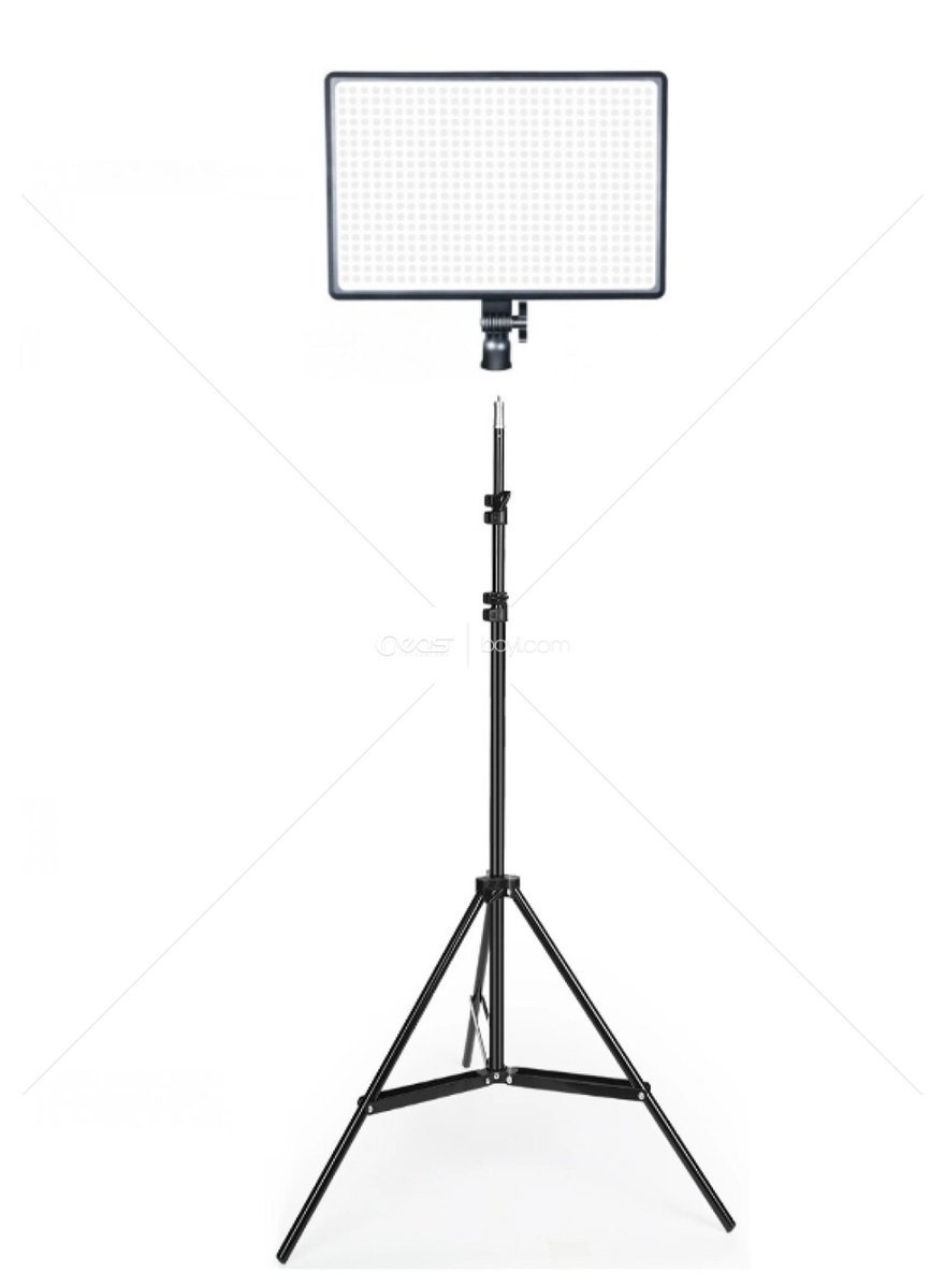 A112 Tripod LEDLiğht