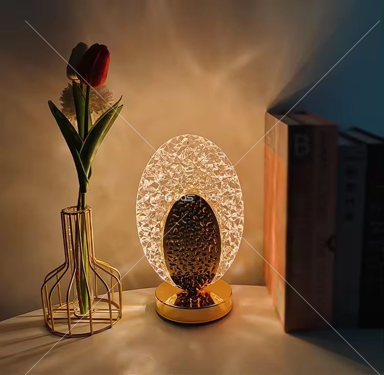 Dokunmatik Lambası Uironşarj Edilebilir Atmosfer Masa Lambası 3 Renkli Masa Lambası Metal Işık Simplicity LED Kristal