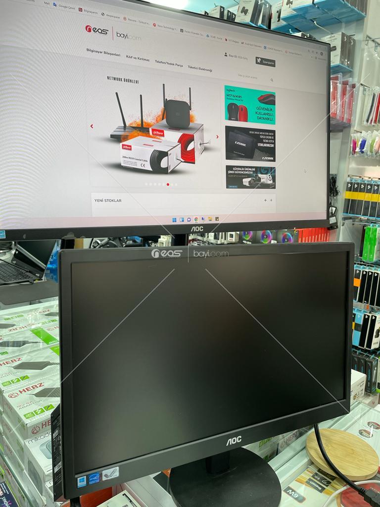 AOC 19'' Kozmetik %100 Temiz Durumda VGA